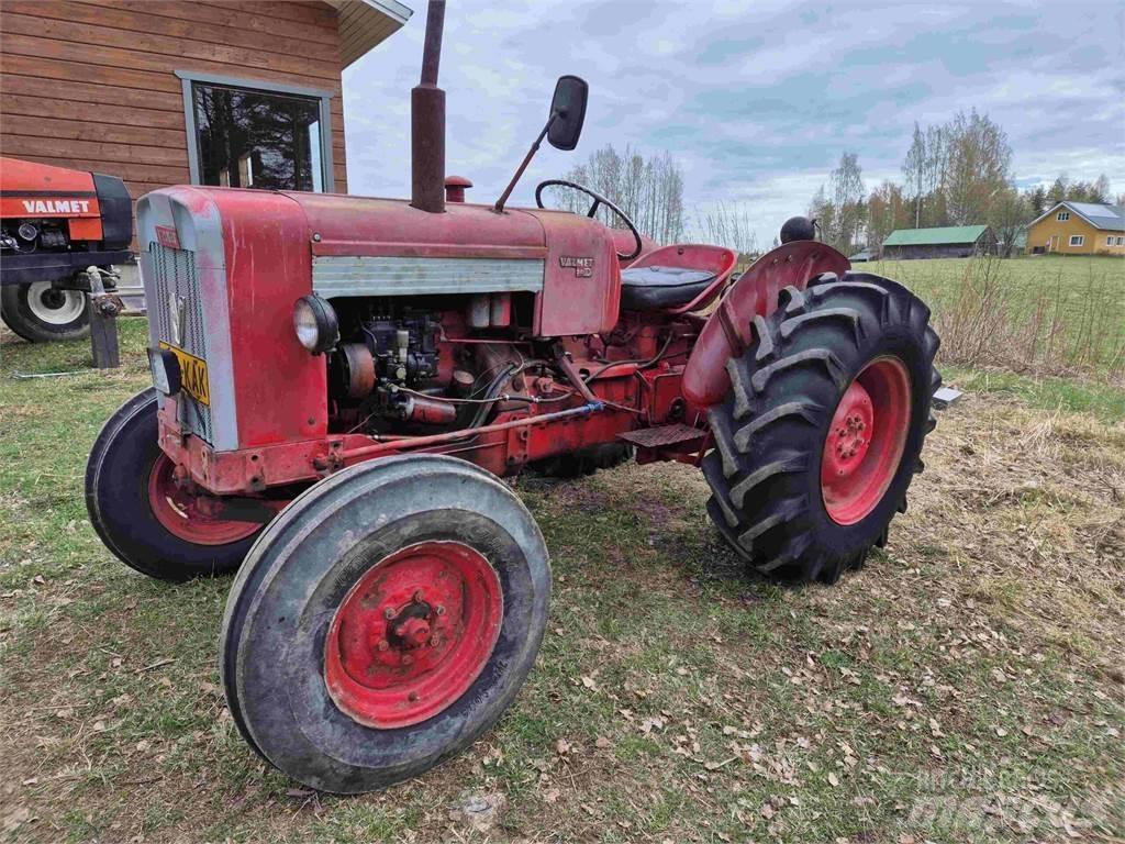 Valmet 361D Traktoriai