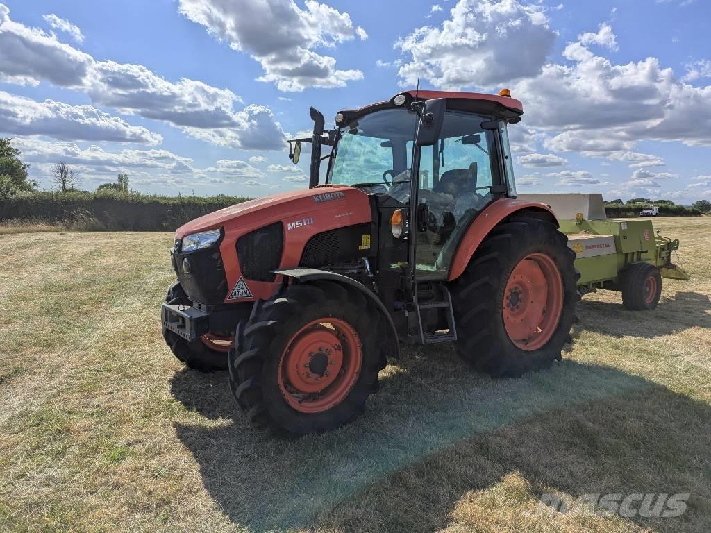 Kubota M 5-111 Traktoriai