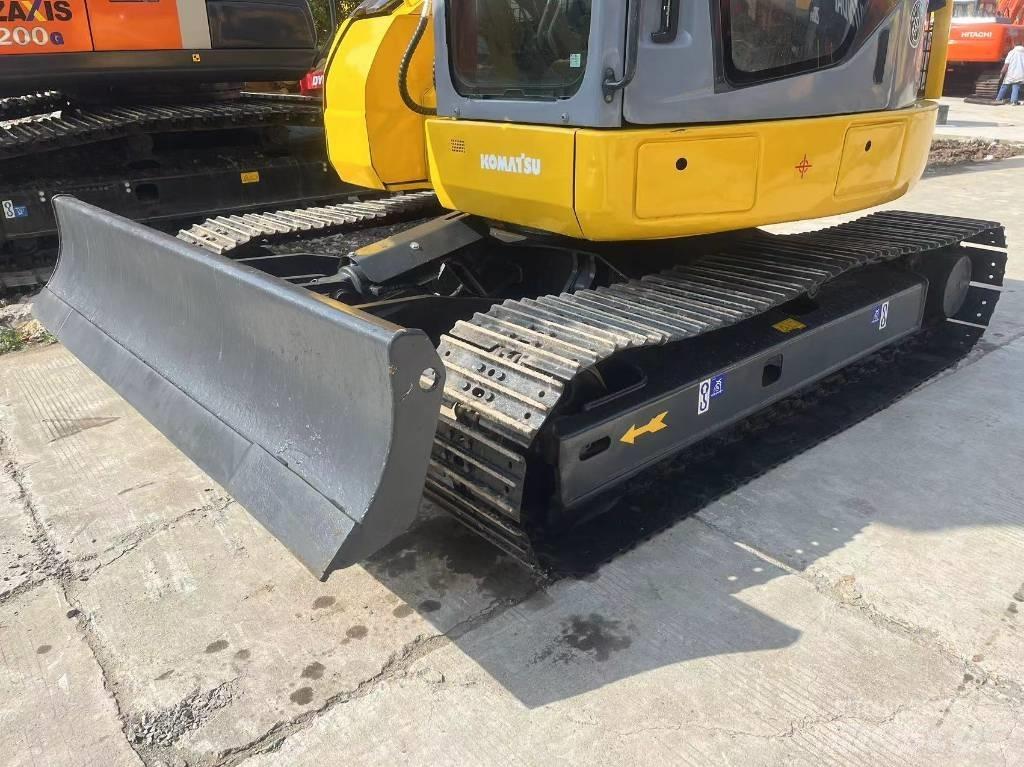 Komatsu PC78 Vikšriniai ekskavatoriai