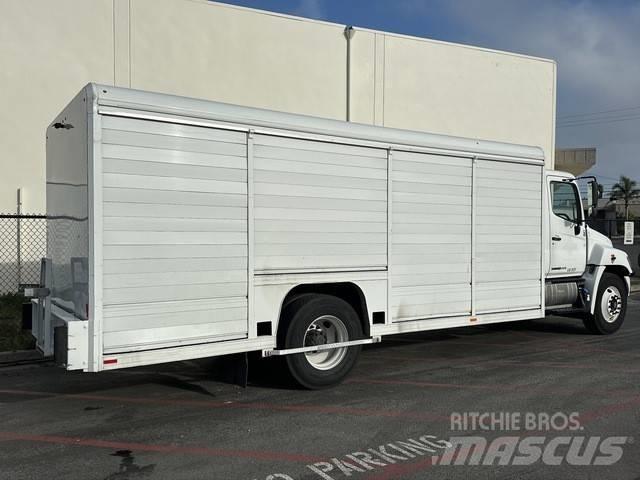 Hino 338 Gėrimų tiekimo sunkvežimiai