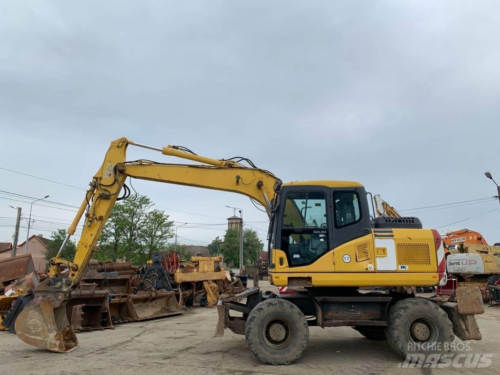 Komatsu PW 140-7 Ratiniai ekskavatoriai