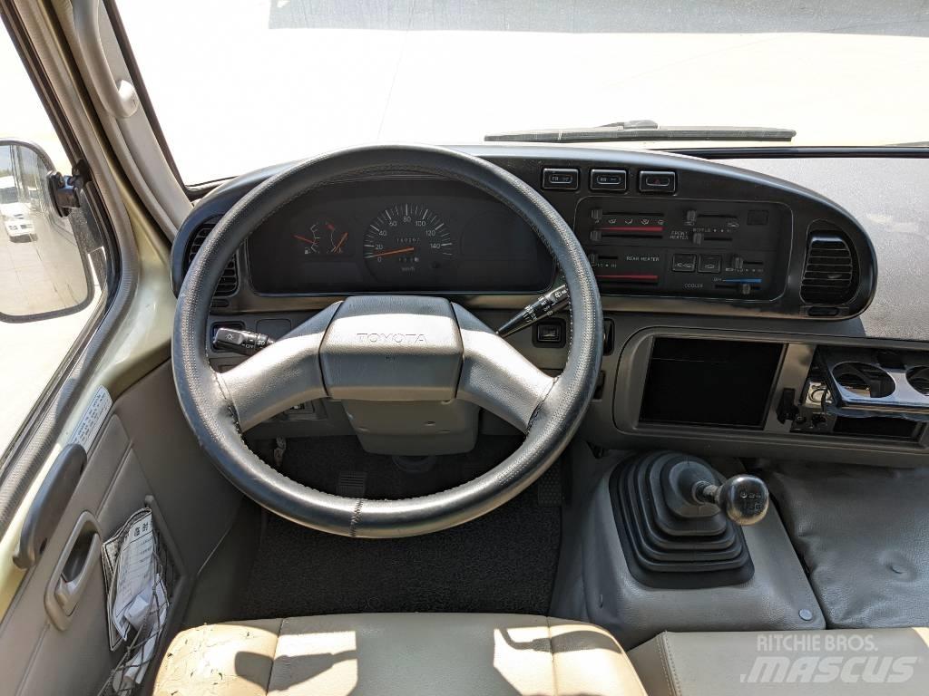 Toyota Coaster Bus Mikroautobusai