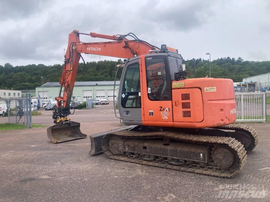 Hitachi ZX 135 US Vikšriniai ekskavatoriai