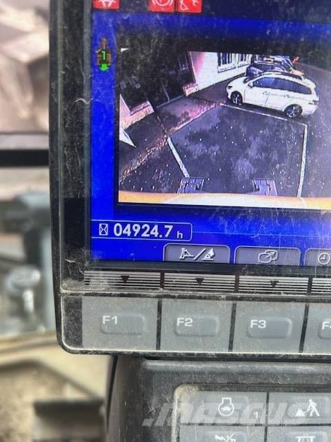 Komatsu PW 98 MR Ratiniai ekskavatoriai