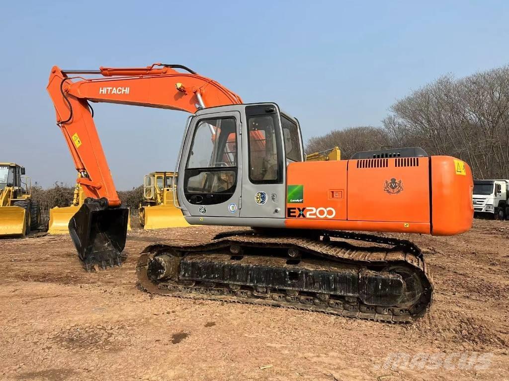 Hitachi EX 200 Vikšriniai ekskavatoriai
