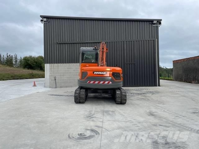 Doosan DX85-3 Vidutinės galios ekskavatoriai 7-12 t