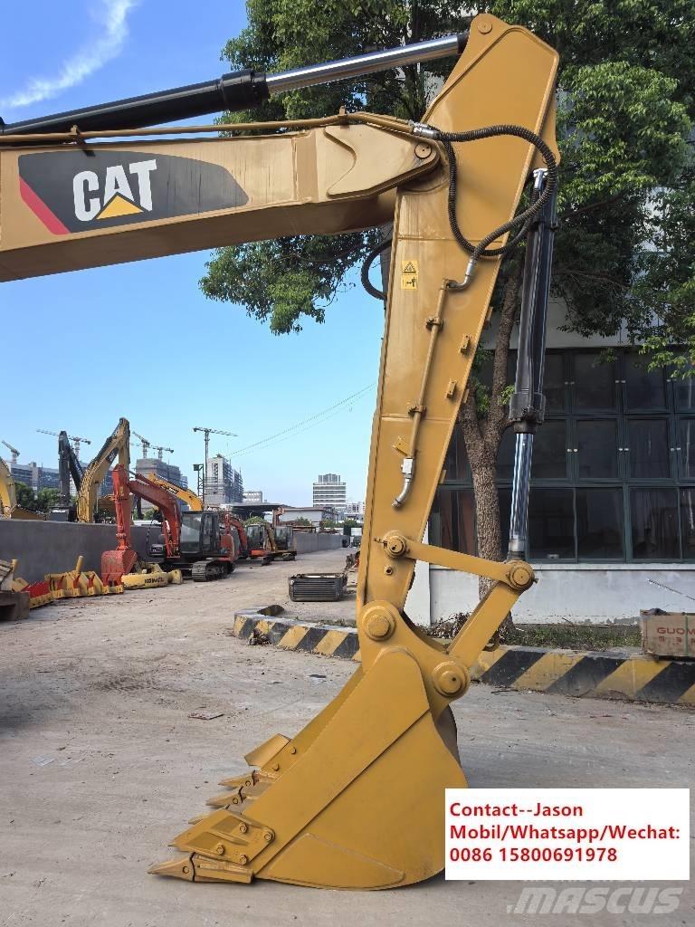 CAT 320D2 Vikšriniai ekskavatoriai