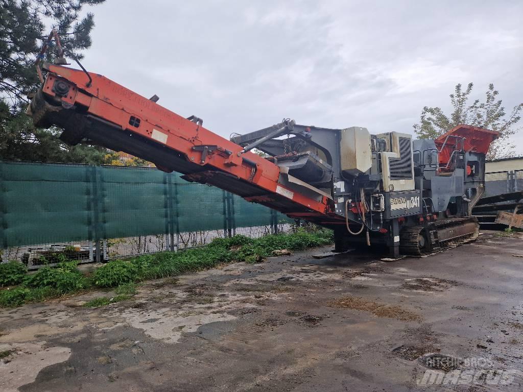 Sandvik QJ 341 Mobilūs smulkintuvai