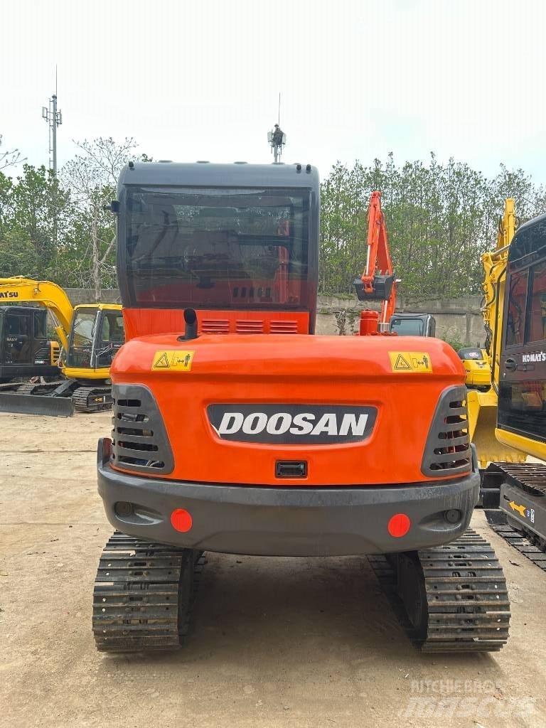 Doosan DX 60-9 C Vikšriniai ekskavatoriai