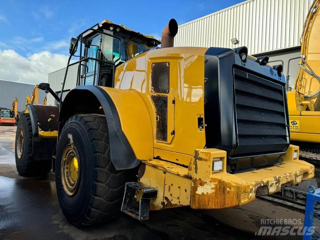 CAT 980M Naudoti ratiniai krautuvai