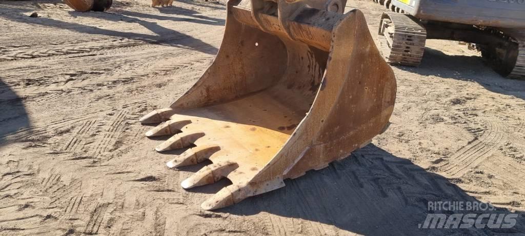 JCB JS 360 LC Vikšriniai ekskavatoriai