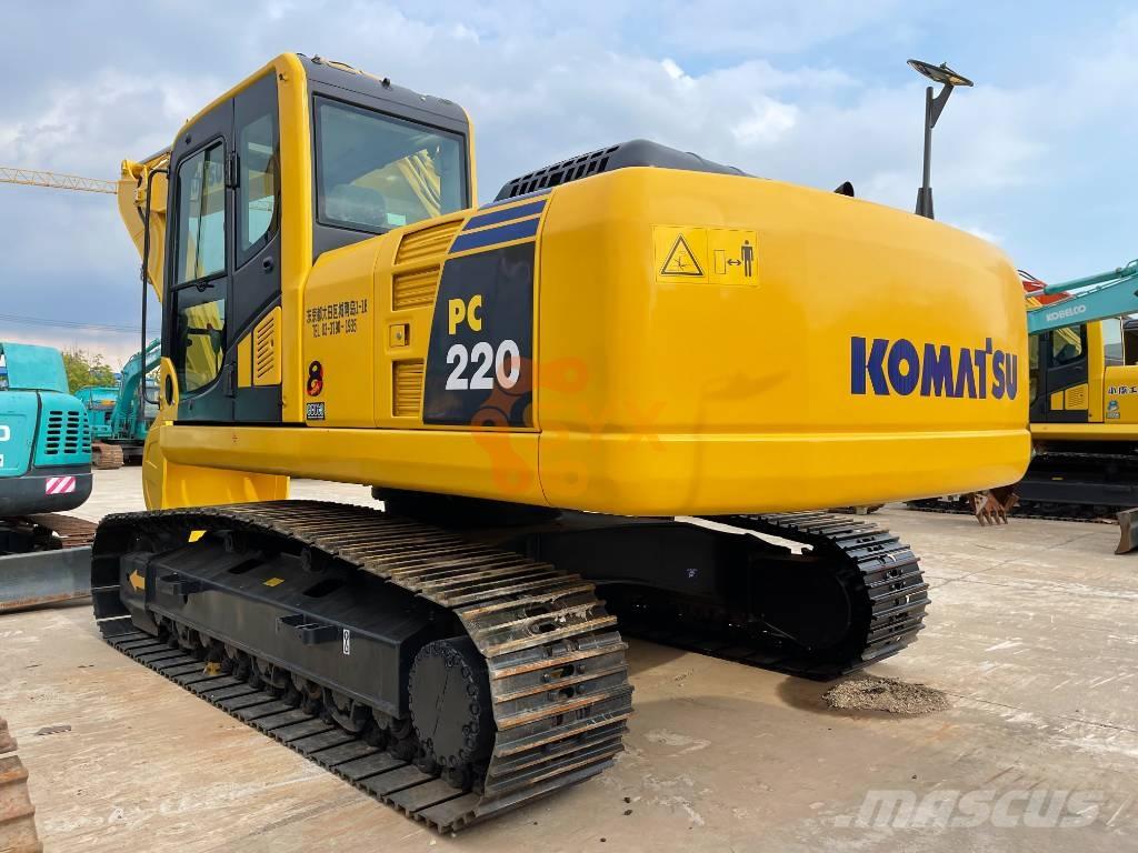 Komatsu PC 220-8 Vikšriniai ekskavatoriai