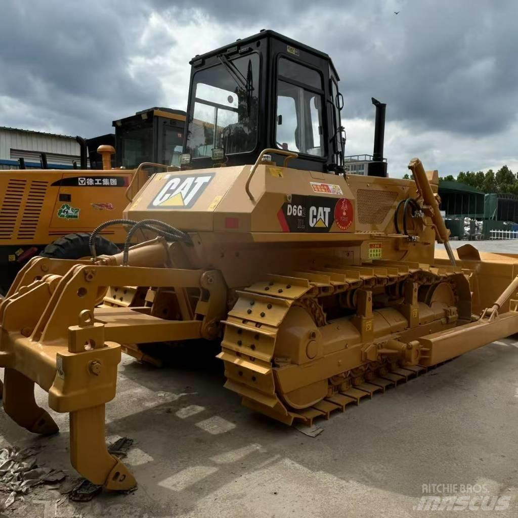 CAT D 6 G Vikšriniai buldozeriai
