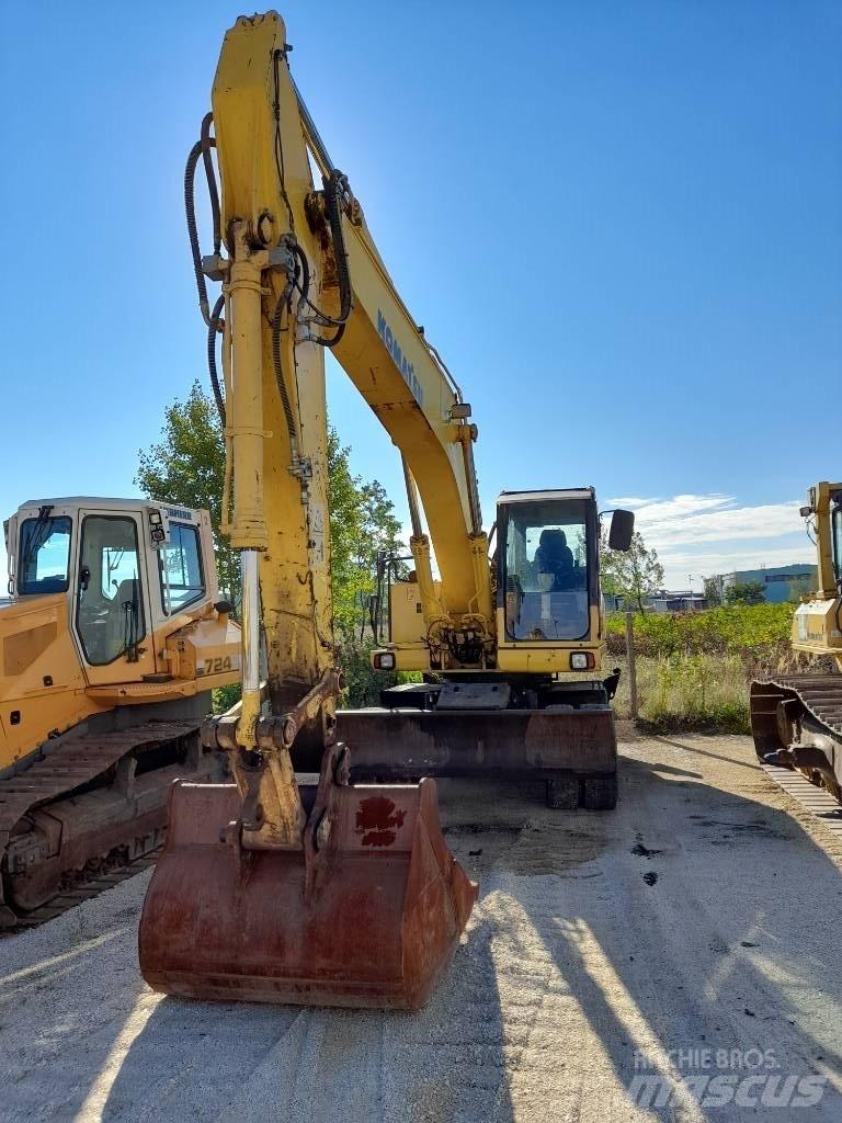 Komatsu PW200-7 Ratiniai ekskavatoriai