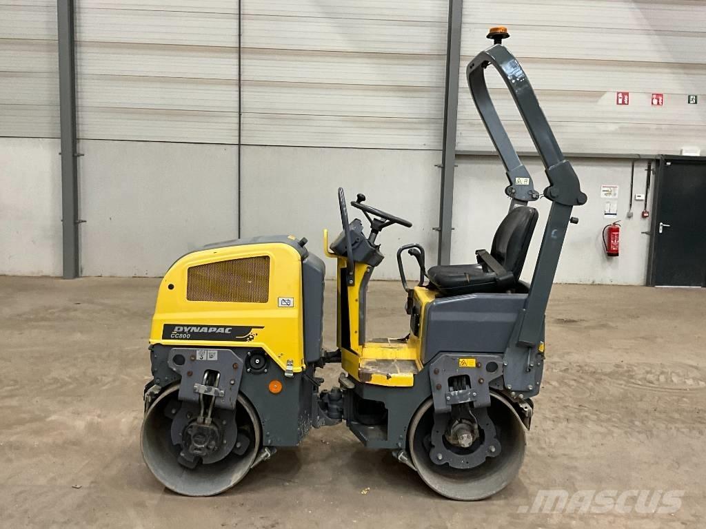 Dynapac CC 800 Porinių būgnų volai