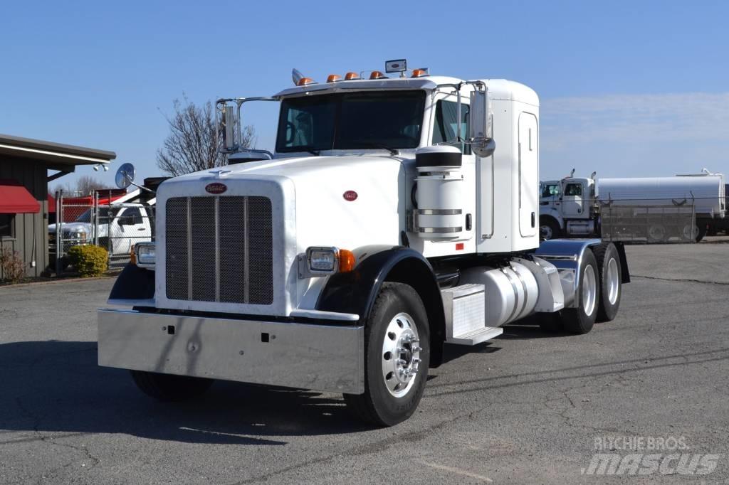 Peterbilt 367 Naudoti vilkikai