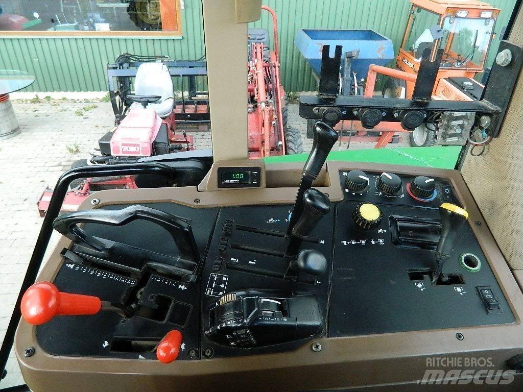 John Deere 7800 Traktoriai