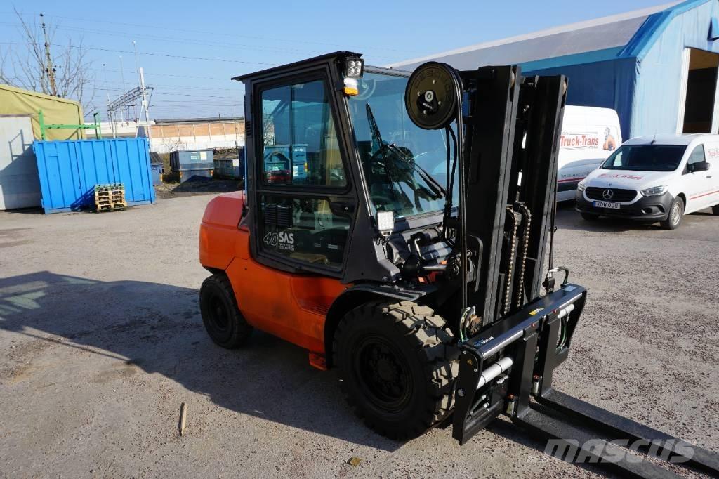 Toyota 42-7FD40 Dyzeliniai krautuvai