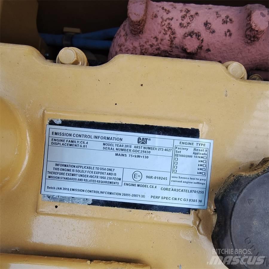 CAT 320D Vikšriniai ekskavatoriai