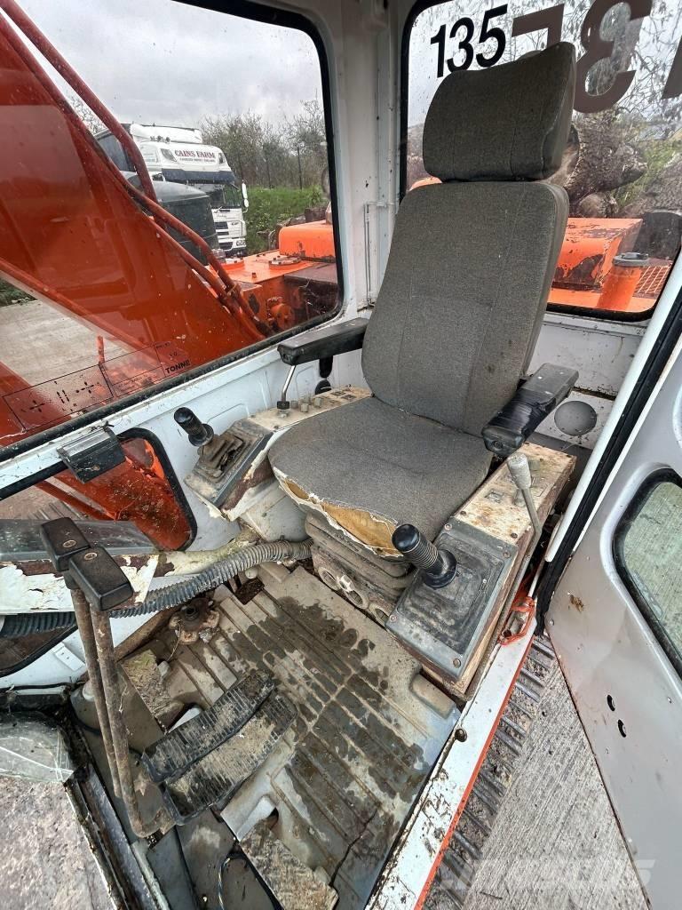 Daewoo DH 130 Vikšriniai ekskavatoriai