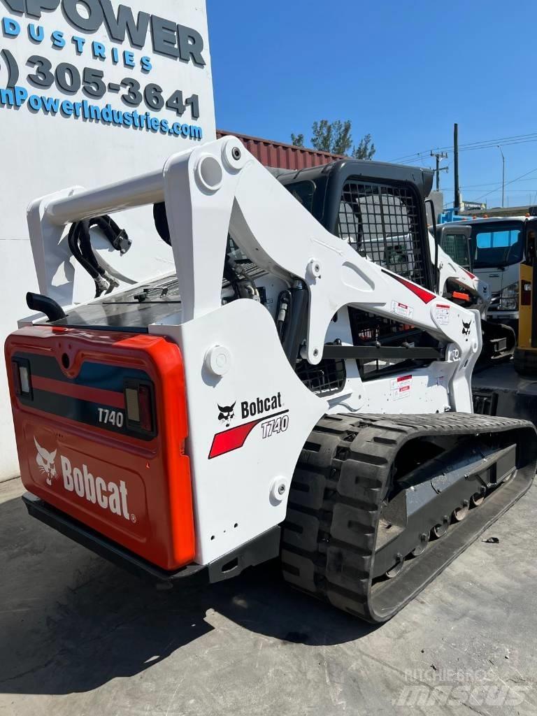 Bobcat T 740 Krautuvai su šoniniu pasukimu
