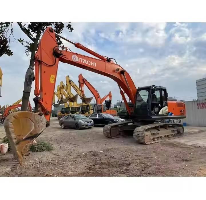 Hitachi ZX 250 Vikšriniai ekskavatoriai