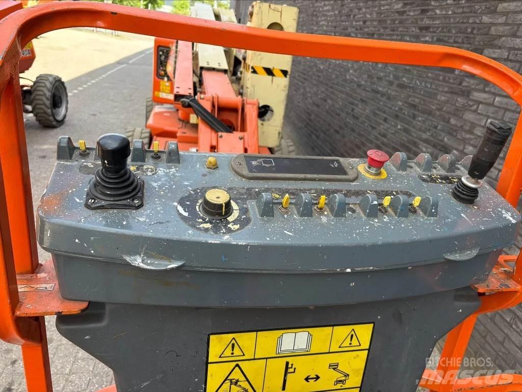 JLG E450AJ Alkūniniai keltuvai