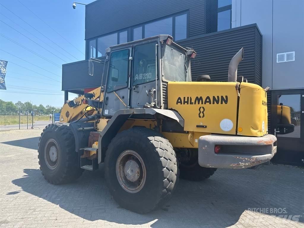 Ahlmann AZ 210 Naudoti ratiniai krautuvai