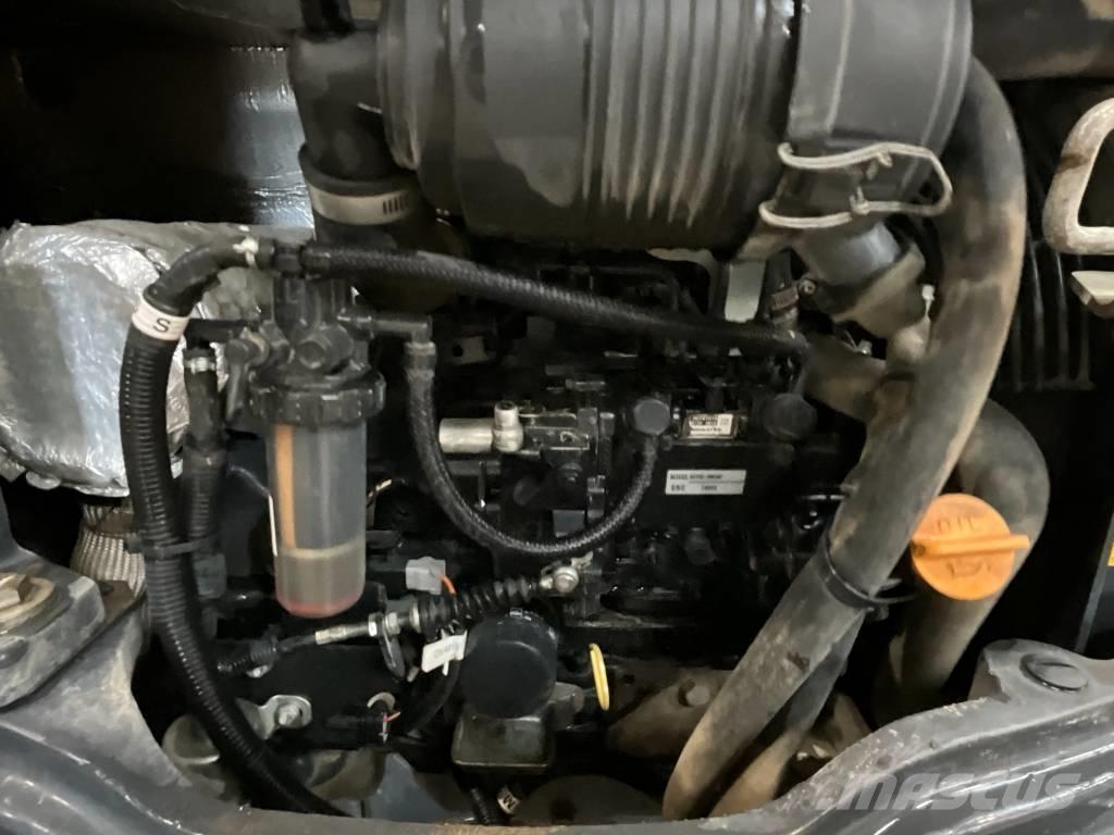 Komatsu PC 26 MR-3 Mini ekskavatoriai < 7 t