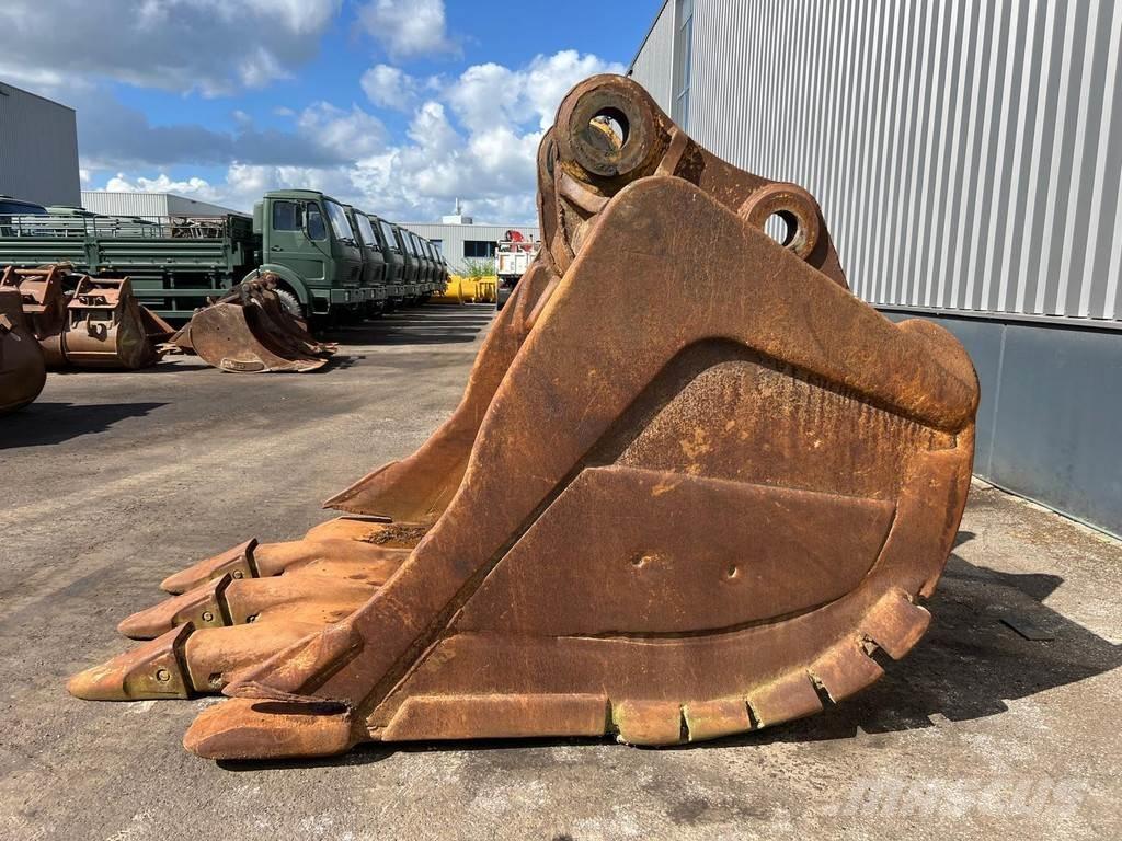  Onbekend Riekbak Kaušai