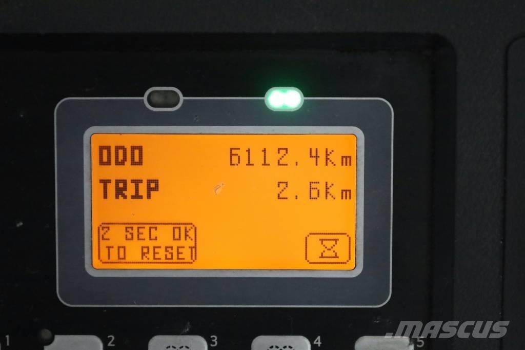 Toyota 8 FBMT 35 Elektriniai šakiniai krautuvai
