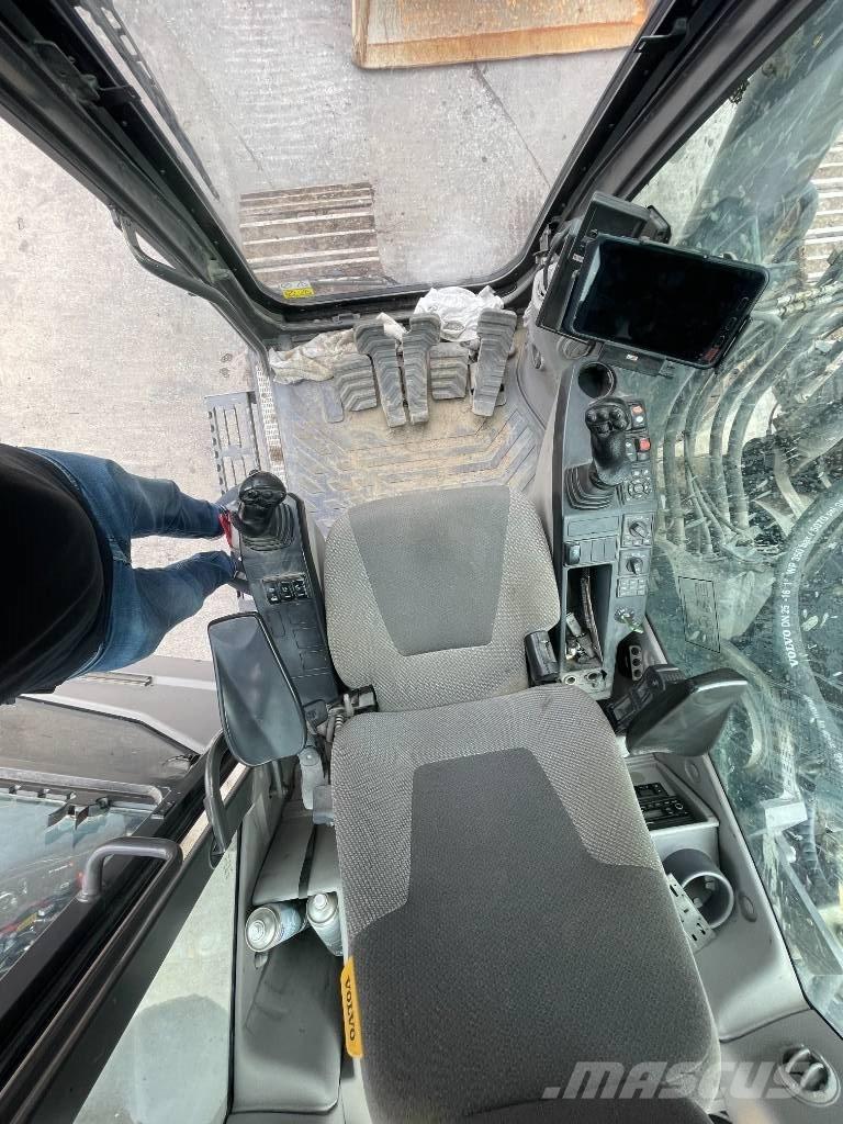 Volvo EC 300 EL Vikšriniai ekskavatoriai