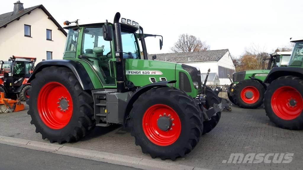 Fendt 820 Vario TMS Traktoriai