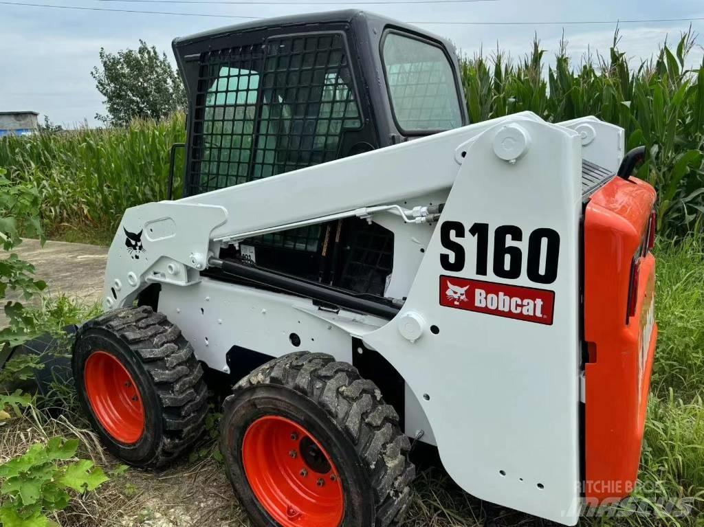 Bobcat S160 Krautuvai su šoniniu pasukimu