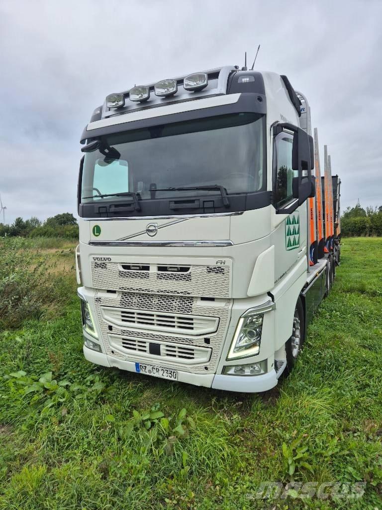 Volvo FH 460 6x4 Miškovežių vilkikai