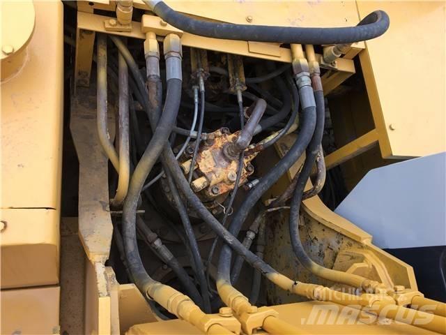 Sumitomo S280 Vikšriniai ekskavatoriai