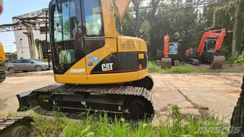 CAT 308 C Vidutinės galios ekskavatoriai 7-12 t