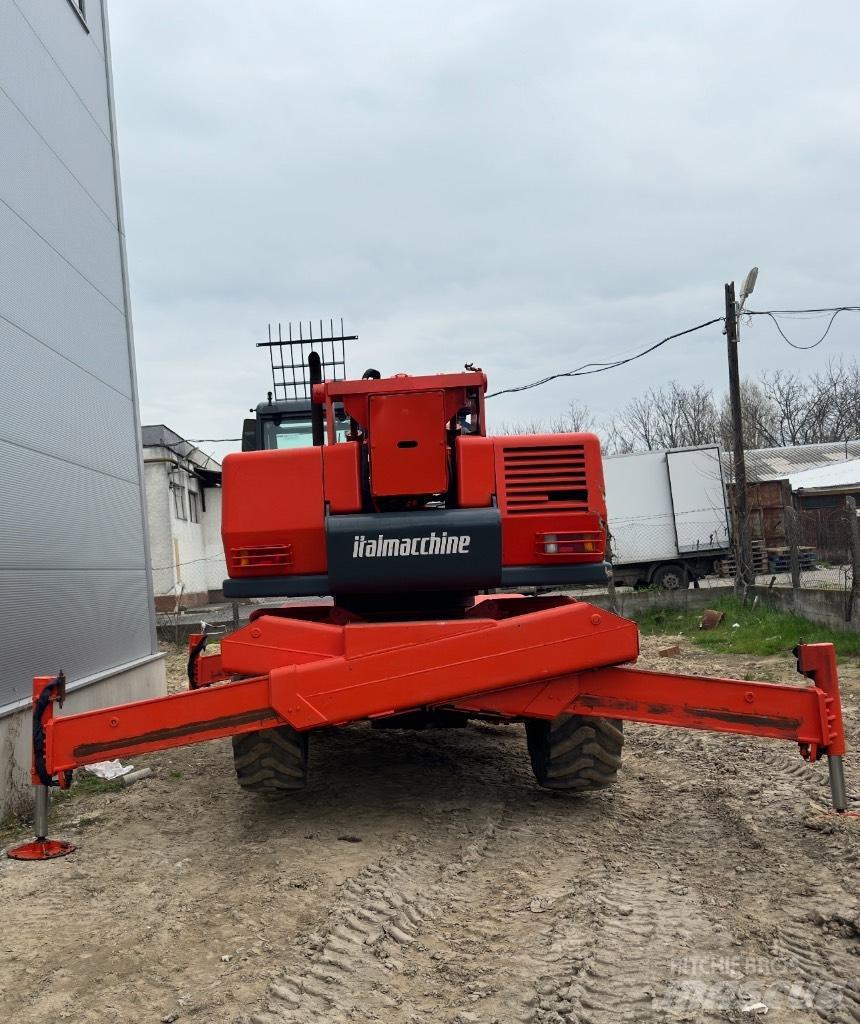 Terex 5022 Neapdoroto reljefo kranai