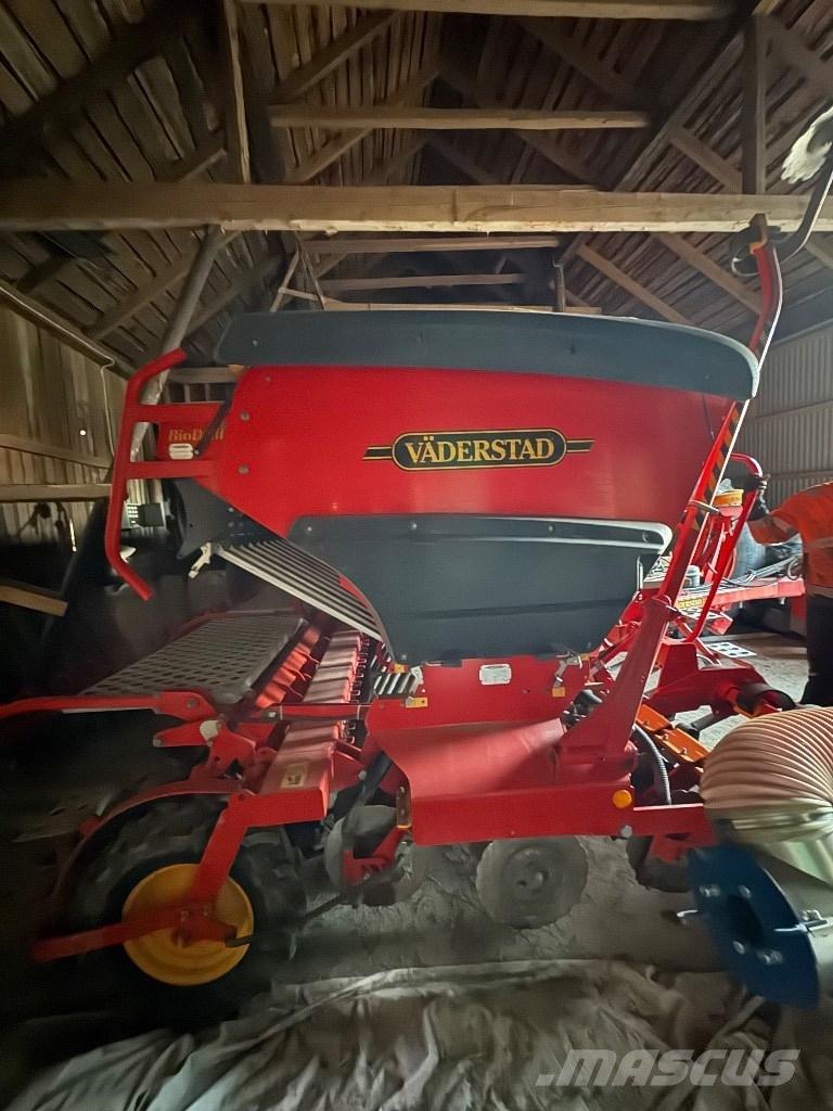 Väderstad Rapid400C Sėjimo technika