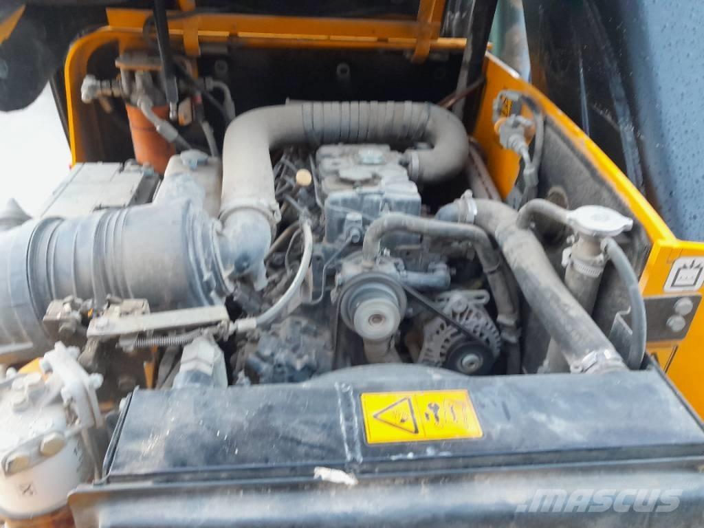 JCB 520-40 Teleskopiniai krautuvai žemės ūkiui