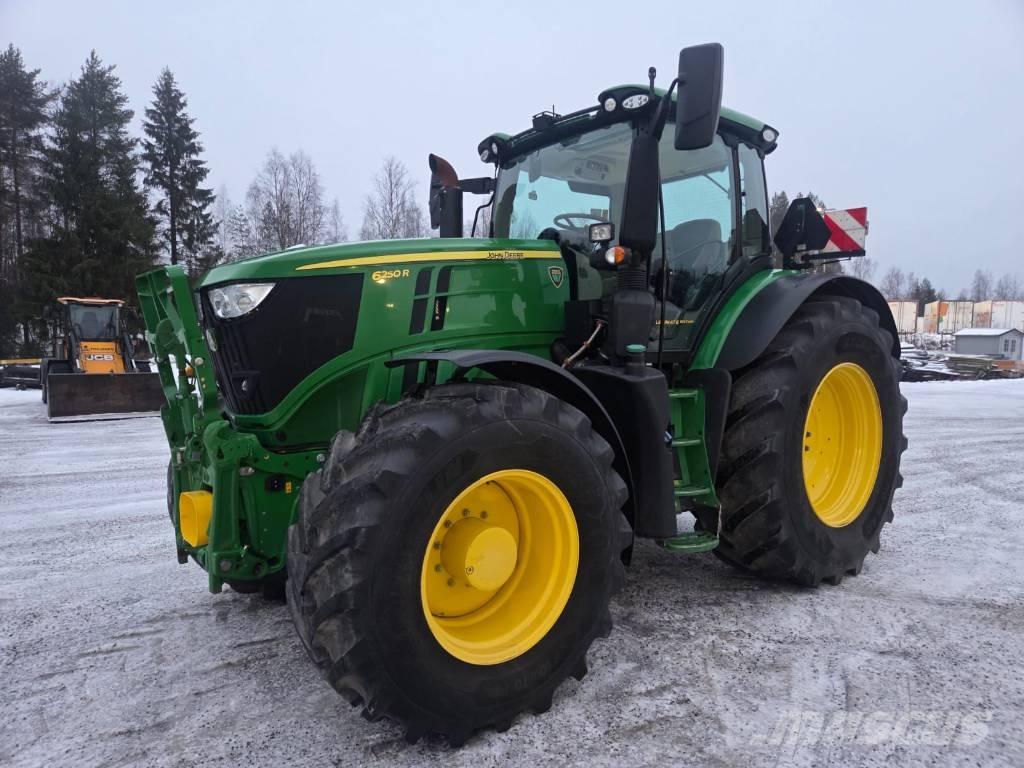 John Deere 6250 R Traktoriai
