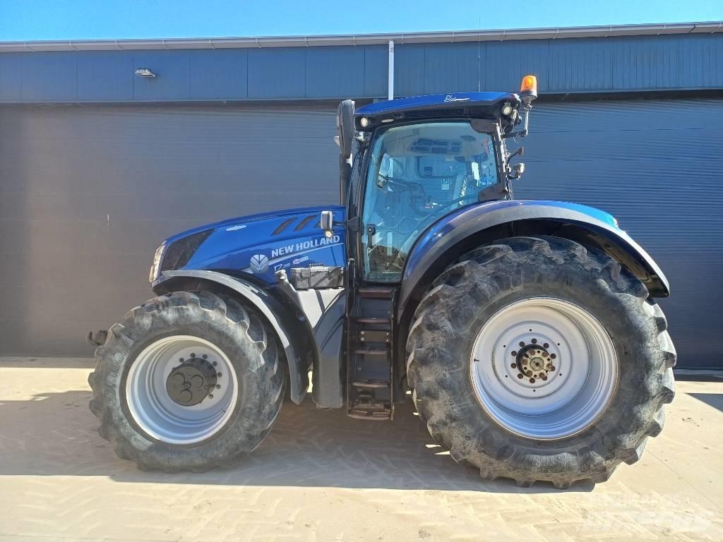 New Holland T7.315HD Traktoriai