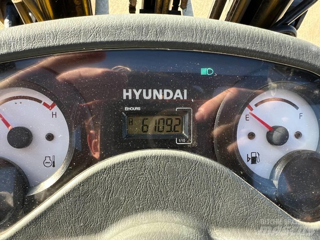 Hyundai 25 L-7 A Šakiniai krautuvai - Kita