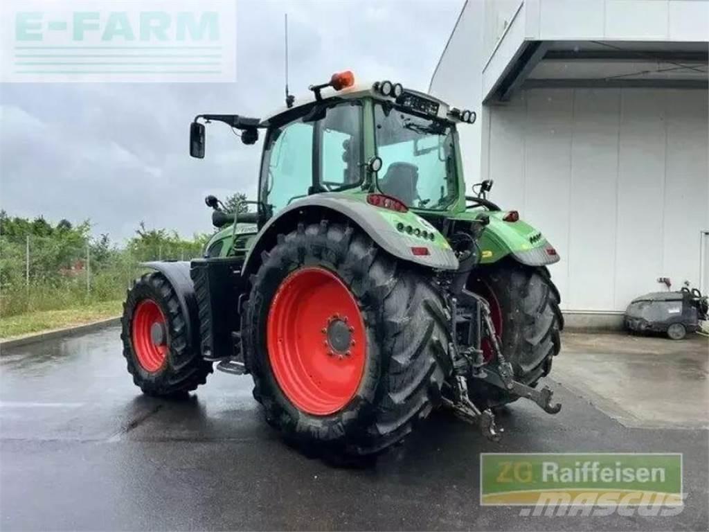 Fendt 724 scr Traktoriai