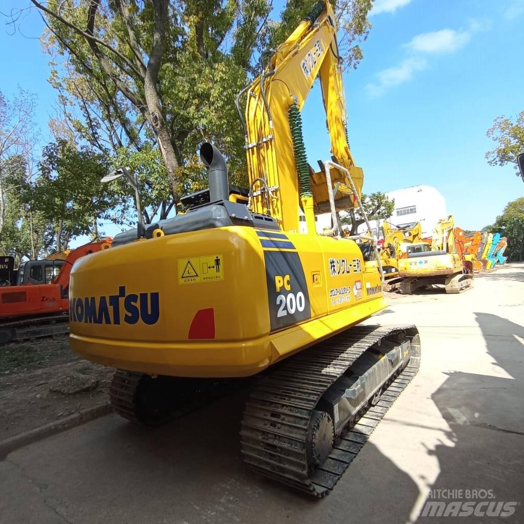 Komatsu PC 200-8N1 Vikšriniai ekskavatoriai