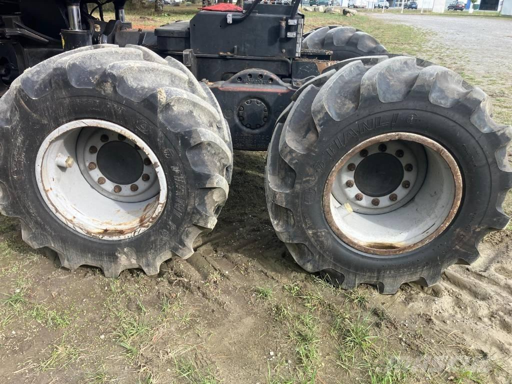 Komatsu 931 XC Miško technika (Harvesteriai)