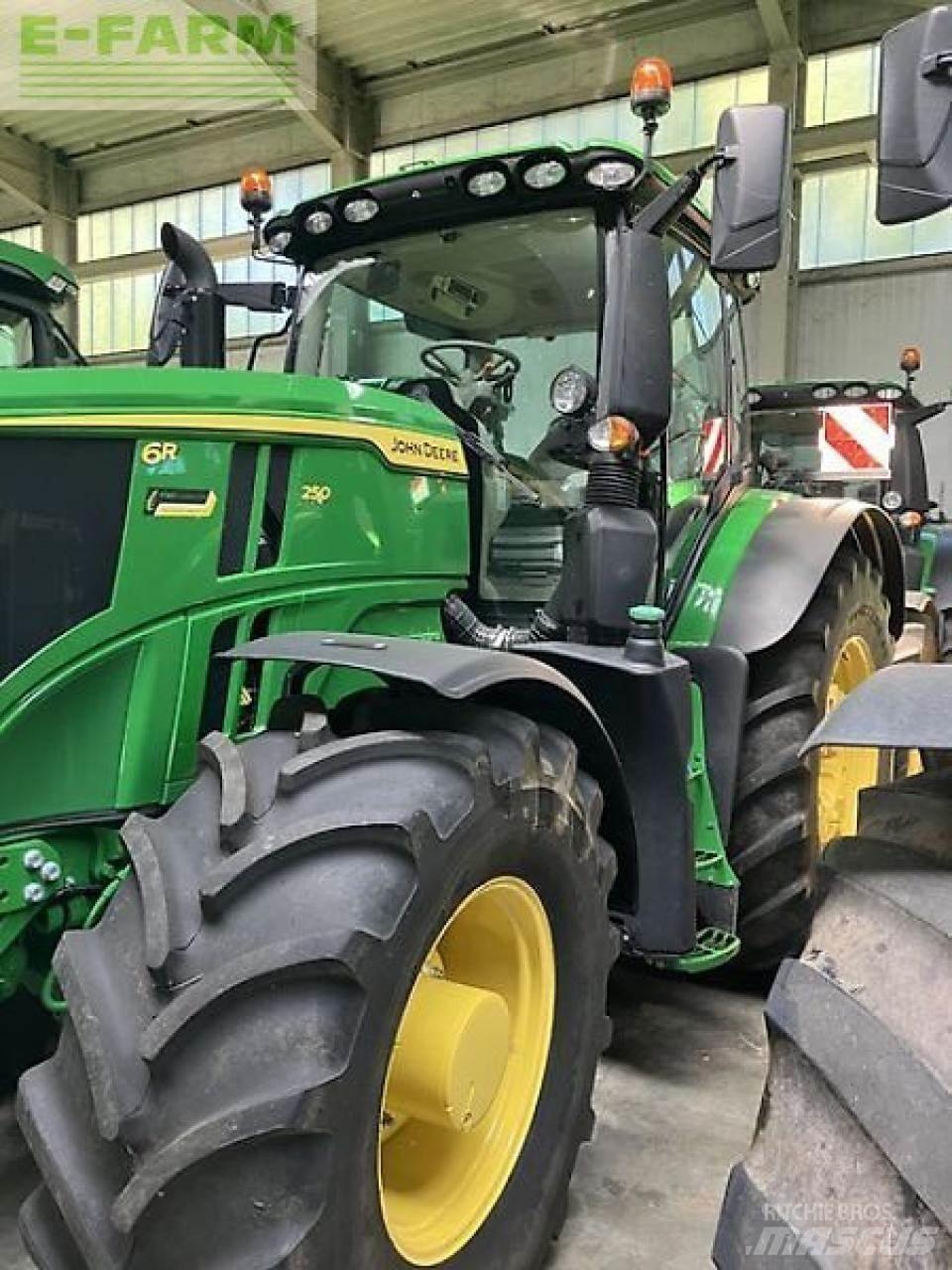 John Deere 6r 250 Traktoriai