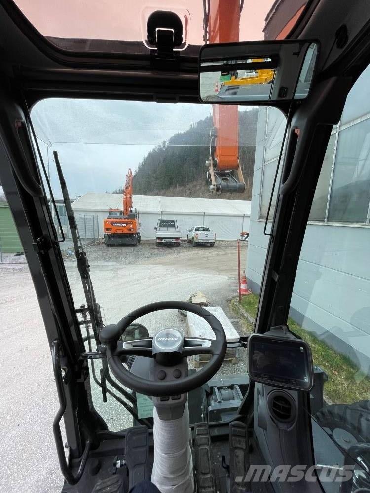 Develon DX 210 W-7 Ekskavatoriai