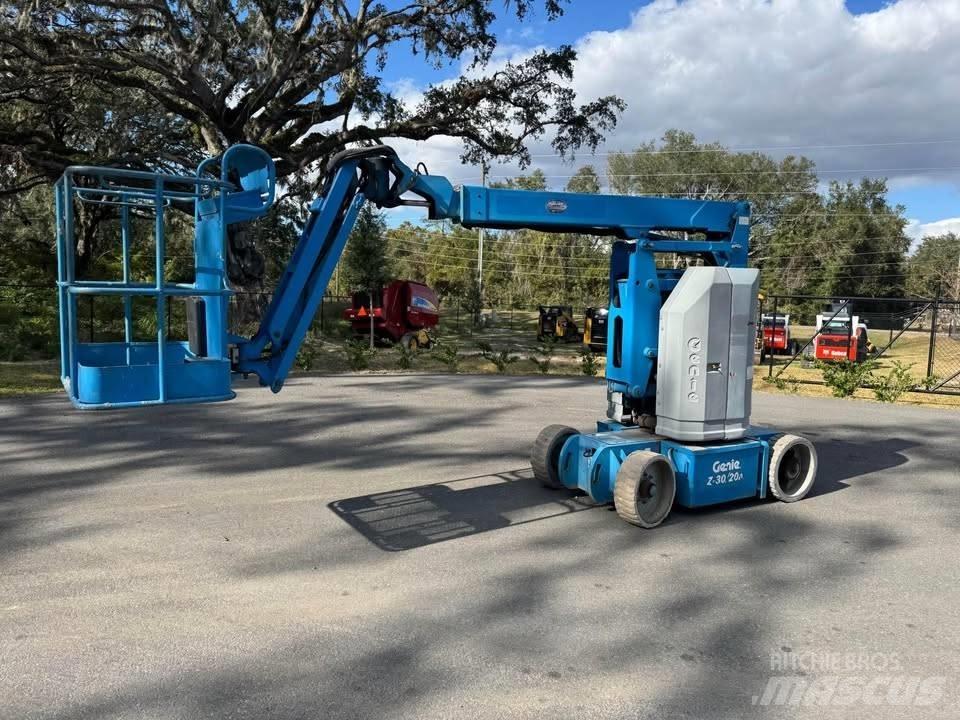 Genie Z 30/20 N Alkūniniai keltuvai