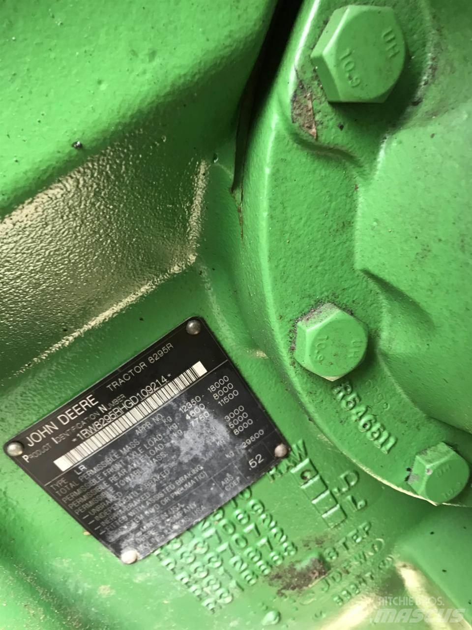 John Deere 8295R Traktoriai